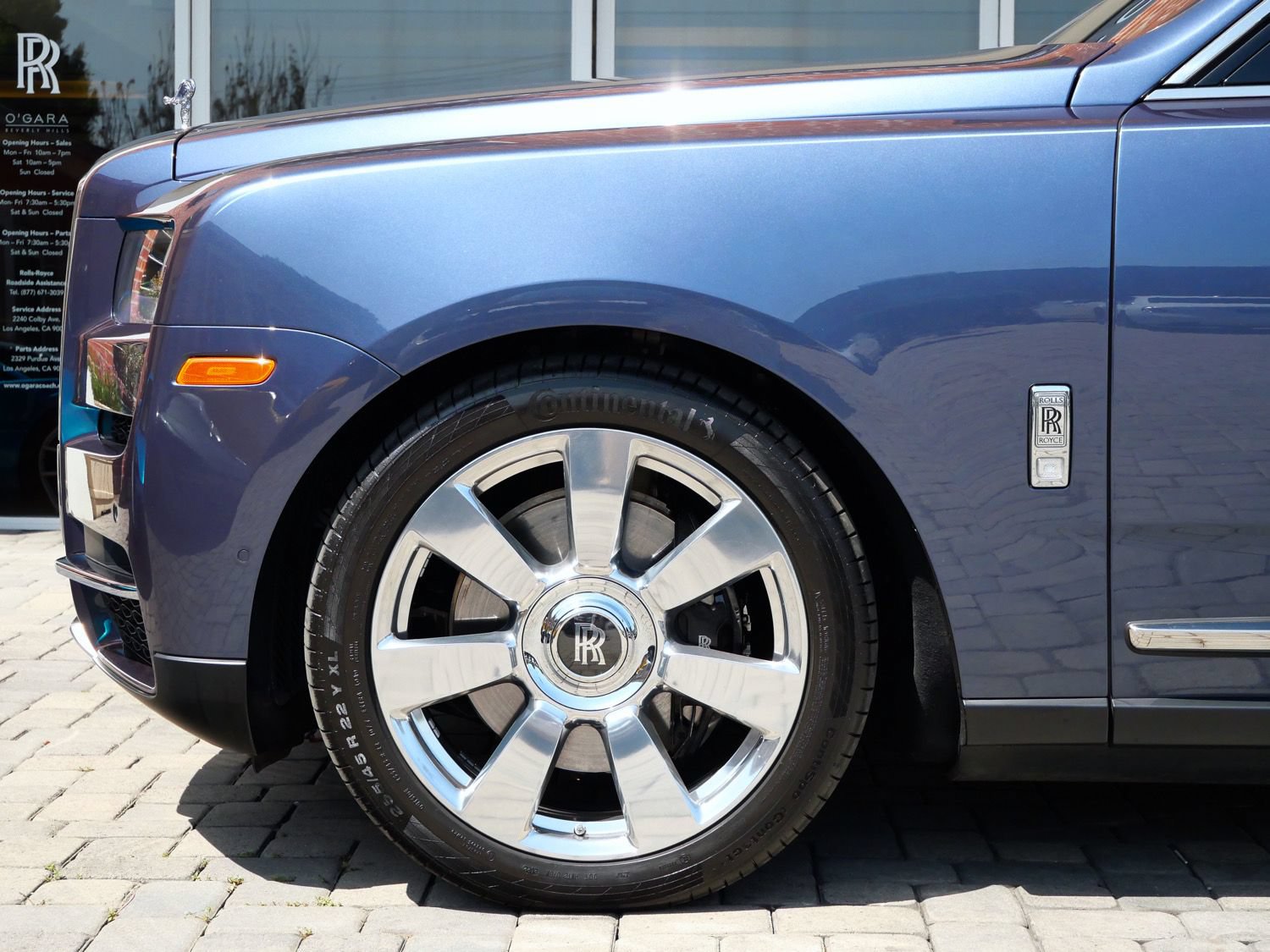Certified 2023 Rolls-Royce Cullinan w/ Cullinan Package AWD/4WD image 12