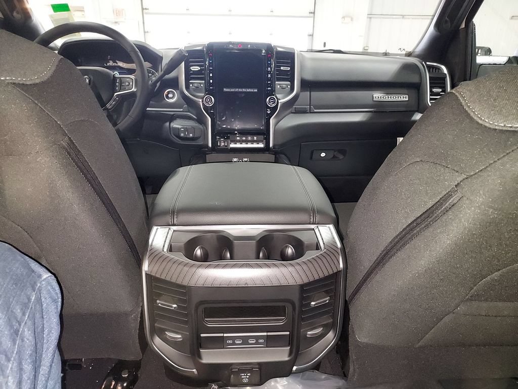 New 2026 RAM 2500 Big Horn AWD/4WD image 10