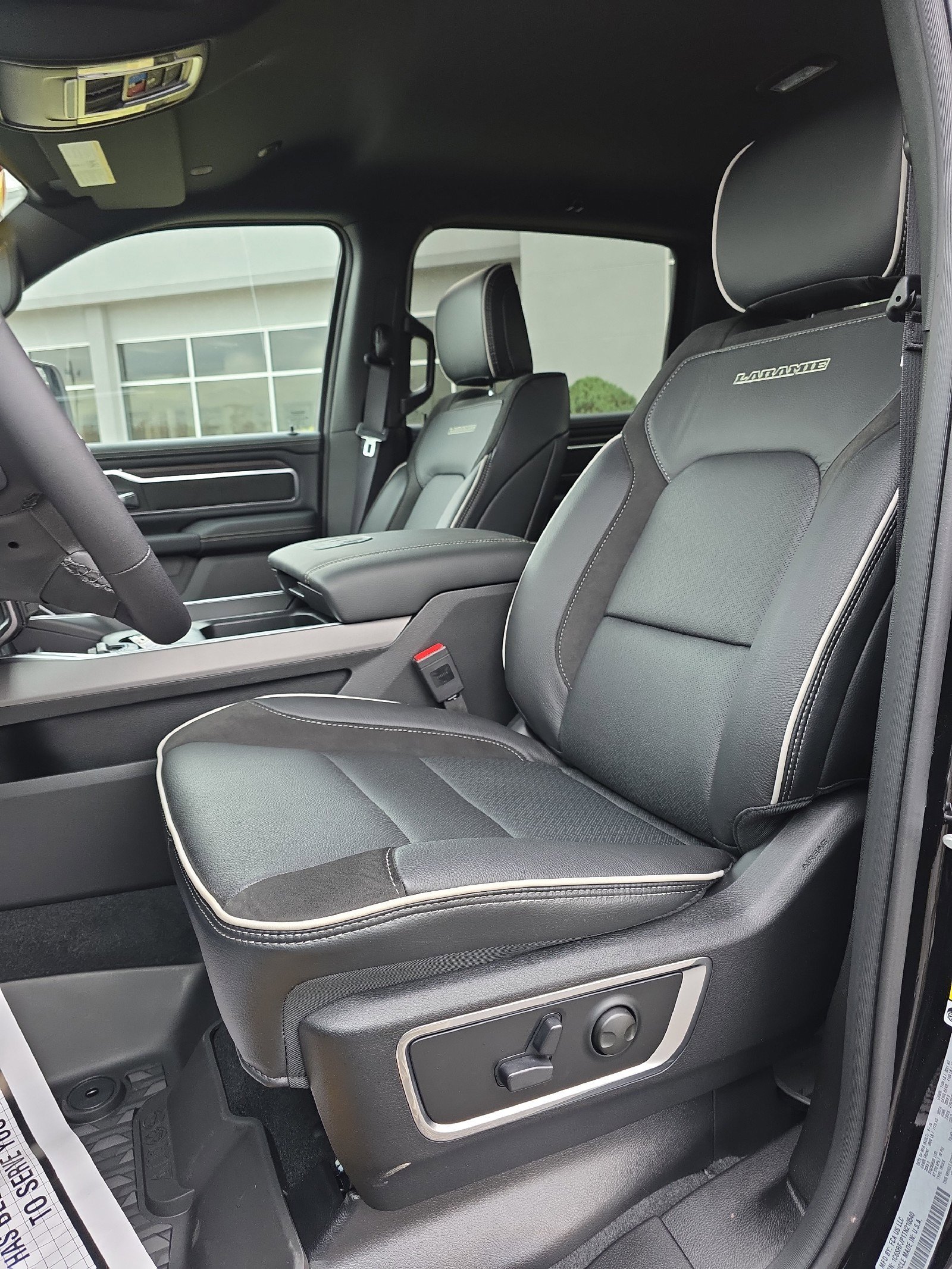 New 2026 RAM 1500 Laramie w/ Sport Appearance Package image 13