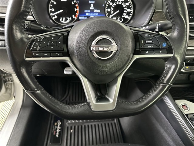 Used 2023 Nissan Altima 2.5 SV w/ SV Premium Package image 11