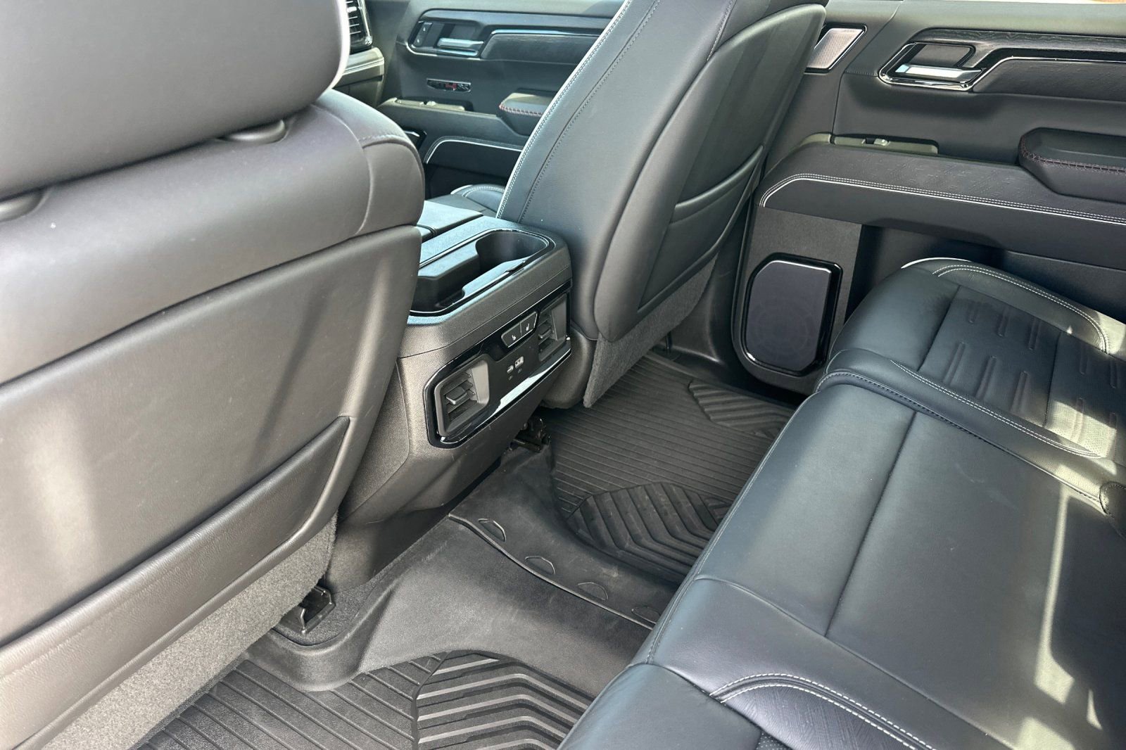 Used 2023 GMC Sierra 1500 AT4X w/ AT4X AEV Edition AWD/4WD image 12