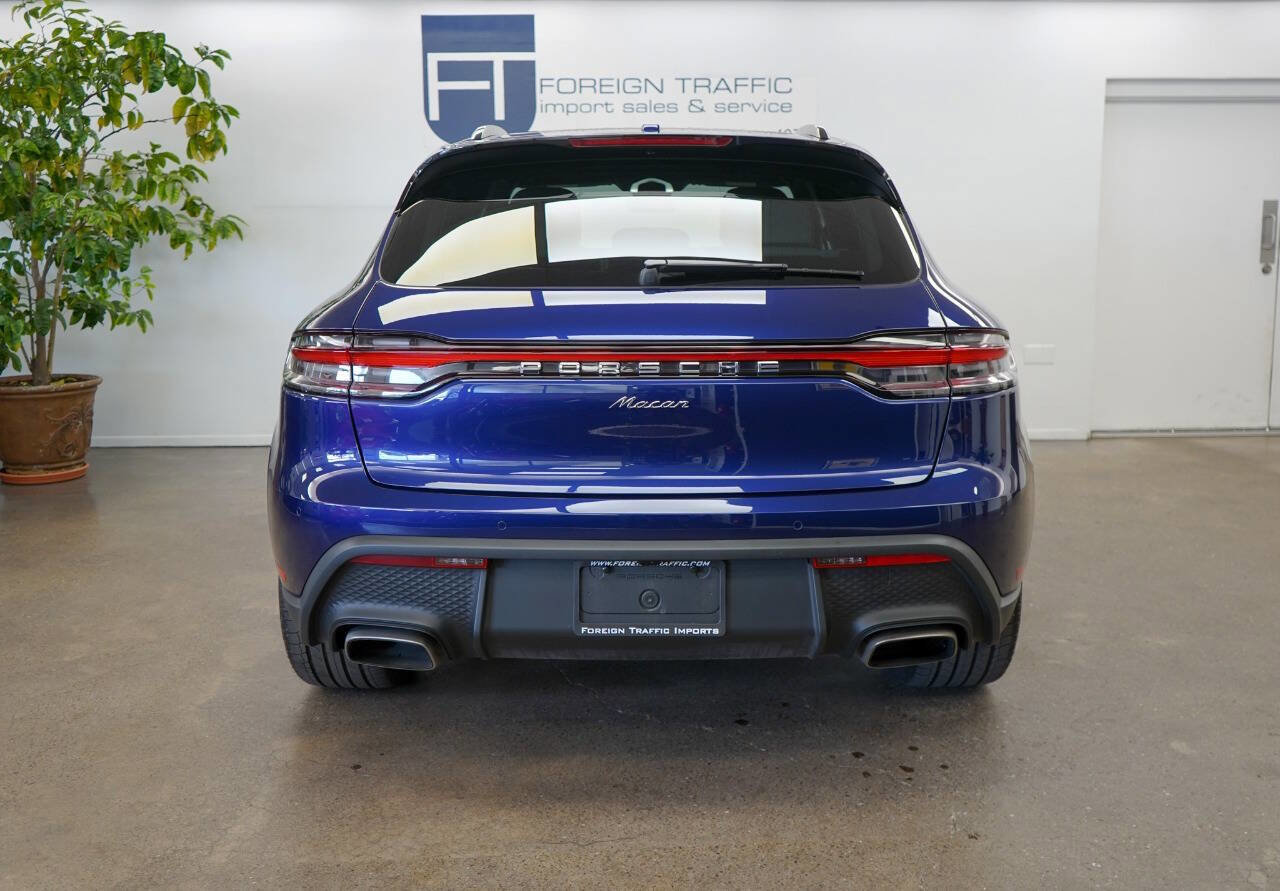 Used 2024 Porsche Macan image 4