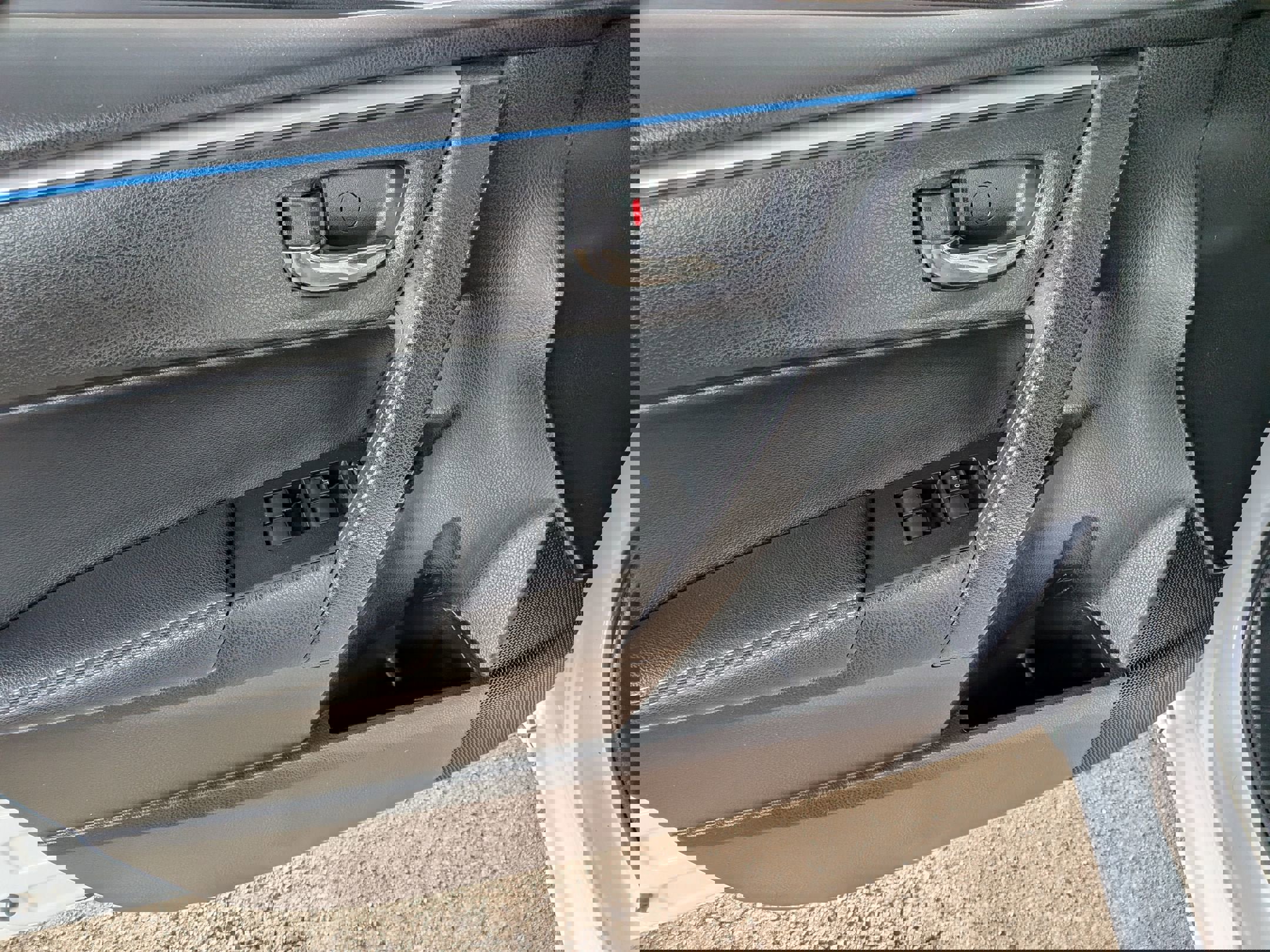 Used 2016 Toyota Corolla S image 8