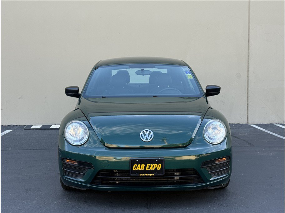 Used 2017 Volkswagen Beetle 1.8T FWD image 2