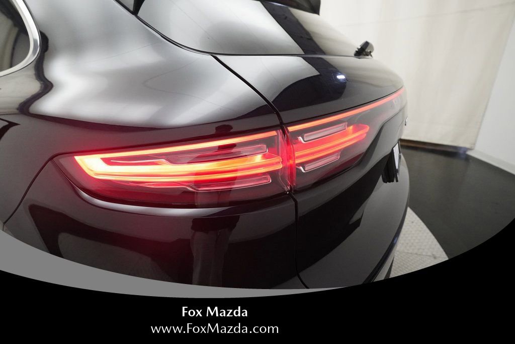 Used 2019 Porsche Cayenne image 32