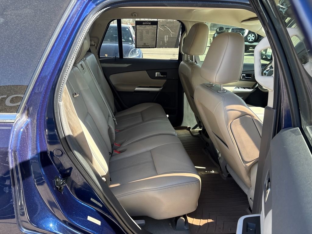 Used 2011 Ford Edge Limited image 25