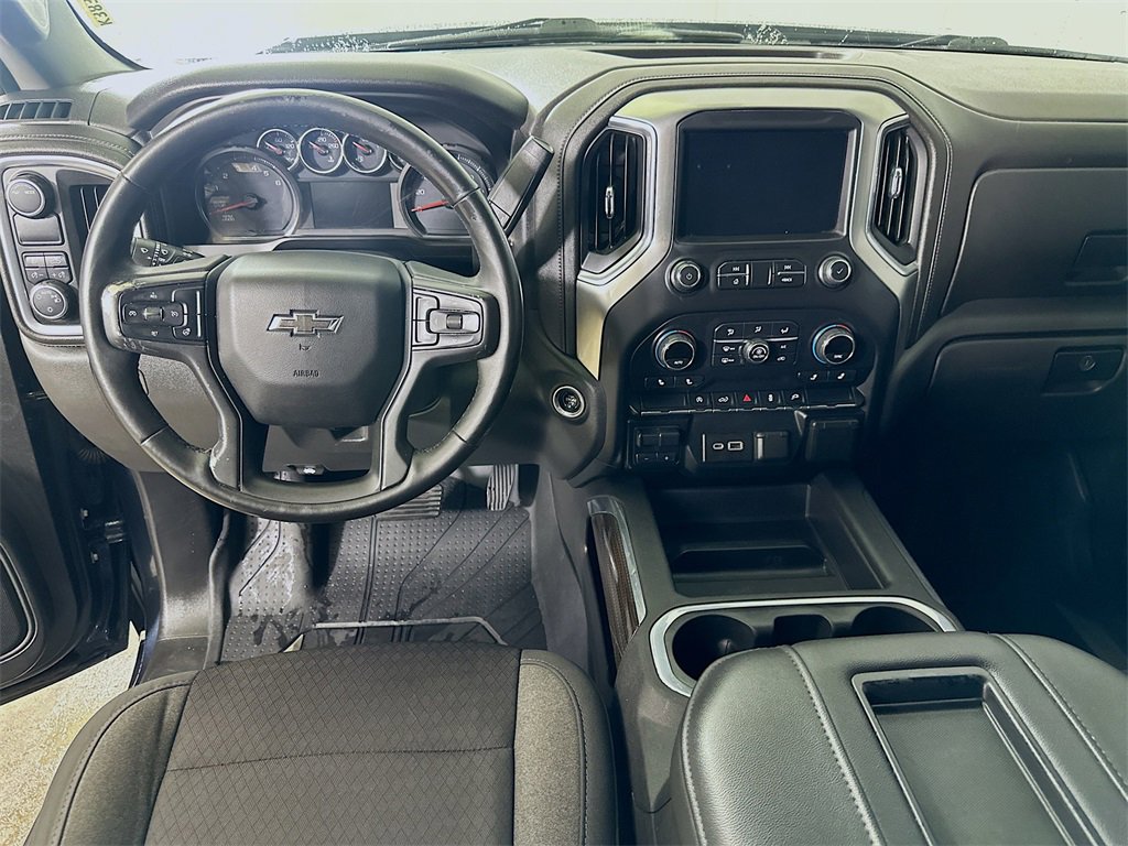 Used 2020 Chevrolet Silverado 1500 RST w/ All-Star Edition image 17