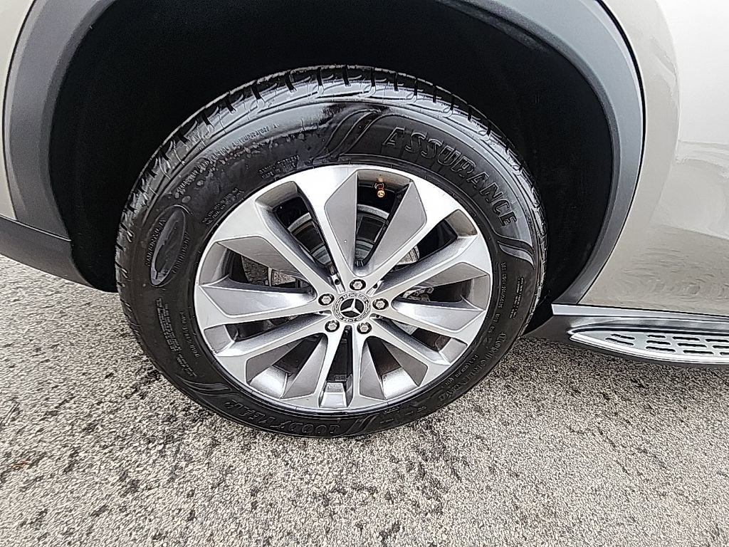 Used 2020 Mercedes-Benz GLE 350 4MATIC image 11