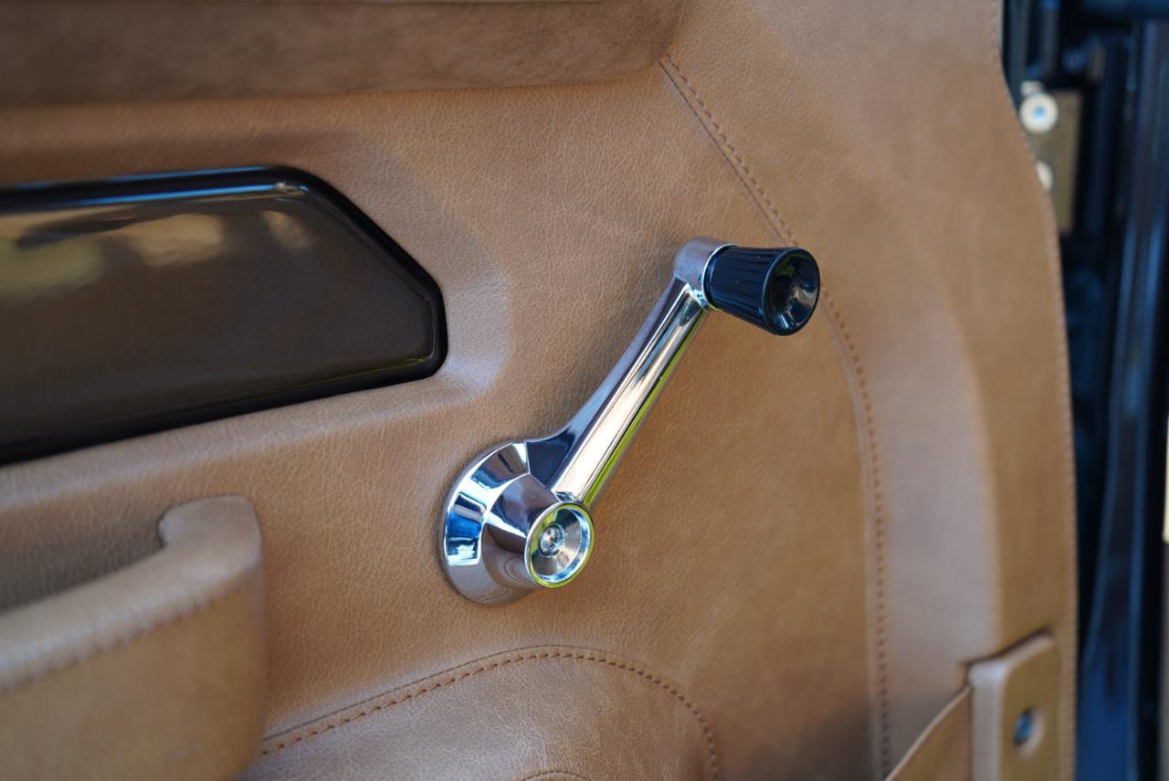 Used 2025 Ford Bronco Badlands image 33