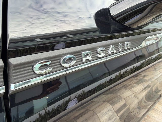 Certified 2023 Lincoln Corsair Reserve w/ Equipment Group 201A FWD image 9