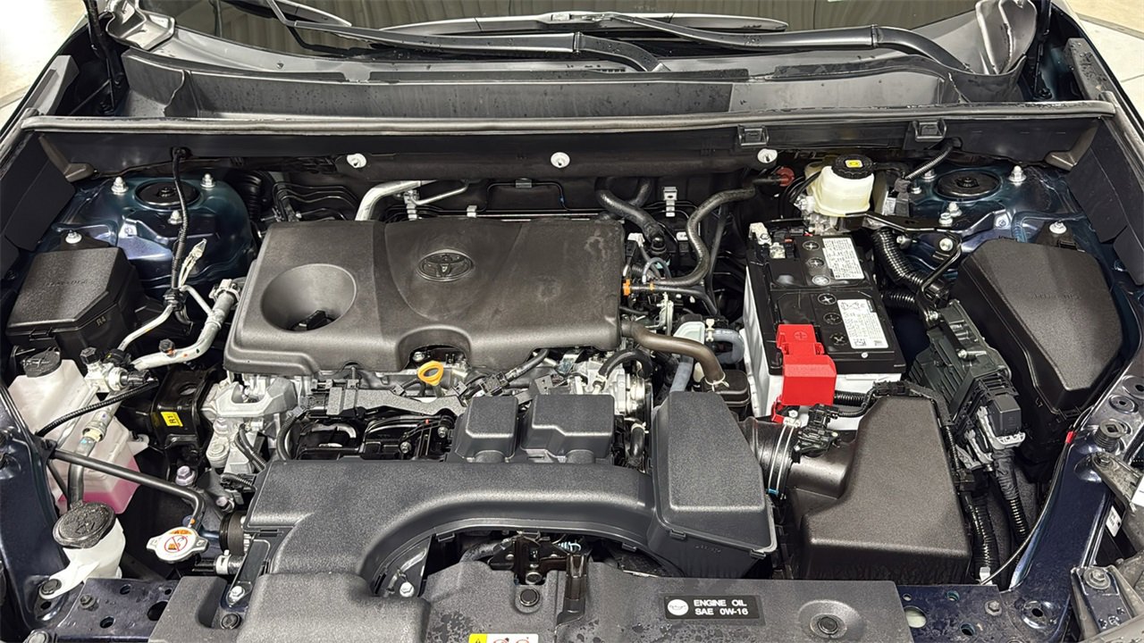 Certified 2025 Toyota RAV4 XLE image 25