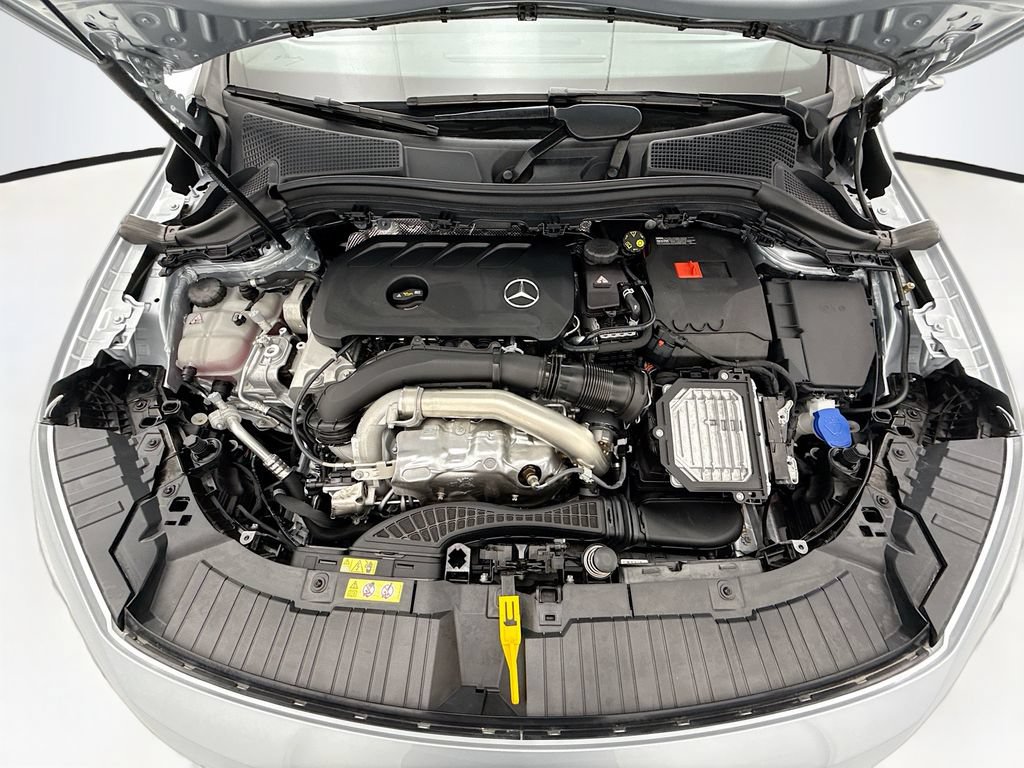 Used 2025 Mercedes-Benz GLA 250 image 29
