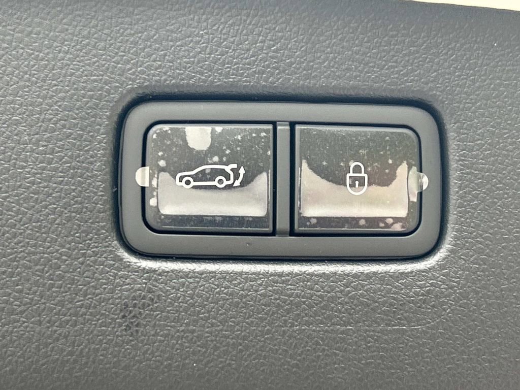 New 2026 Genesis GV70 2.5T Sport Prestige image 13