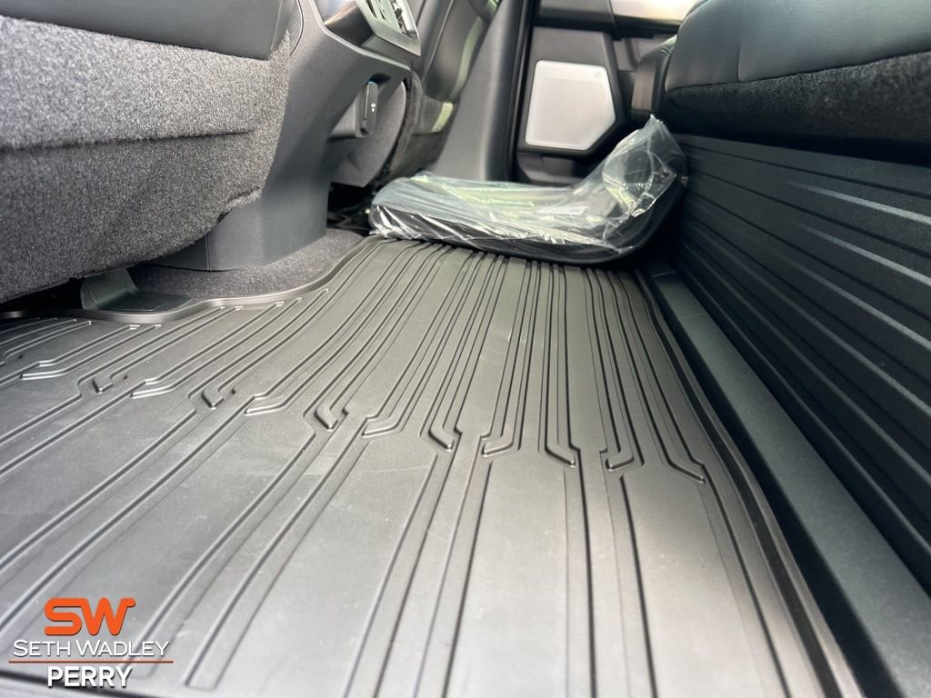 New 2025 Ford F150 Platinum w/ Equipment Group 702A High image 13