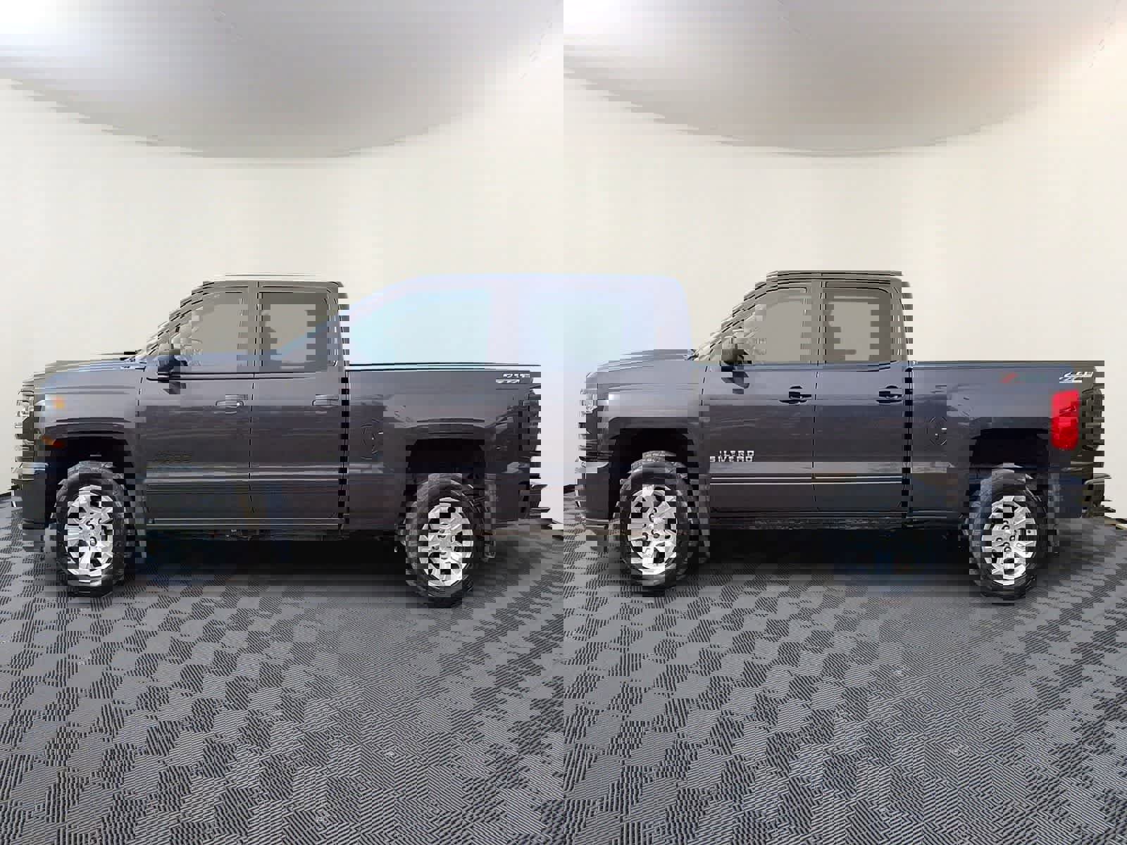 Used 2016 Chevrolet Silverado 1500 LT w/ All Star Edition image 8