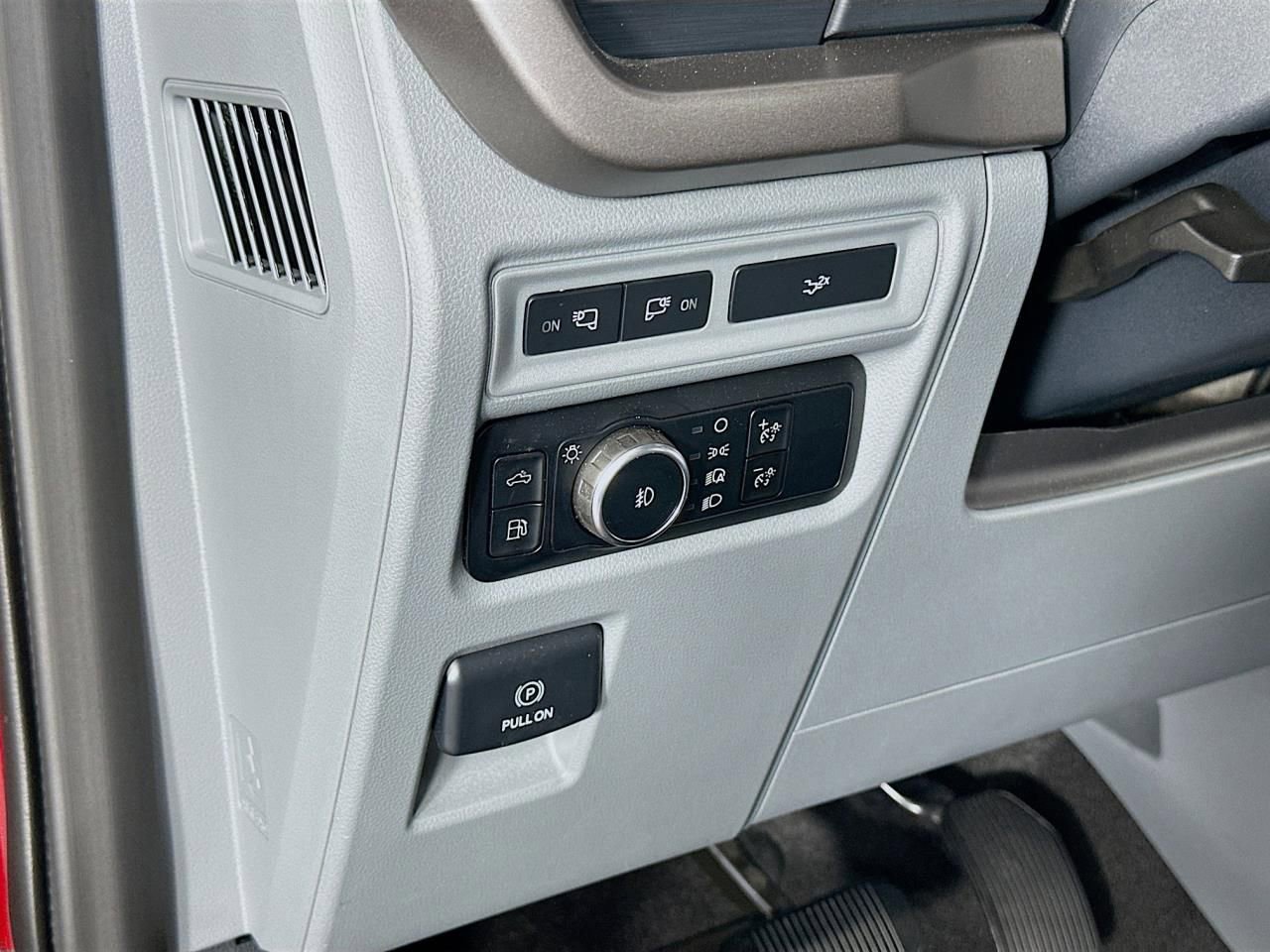 Used 2024 Ford F150 XLT w/ Equipment Group 302A MID image 28