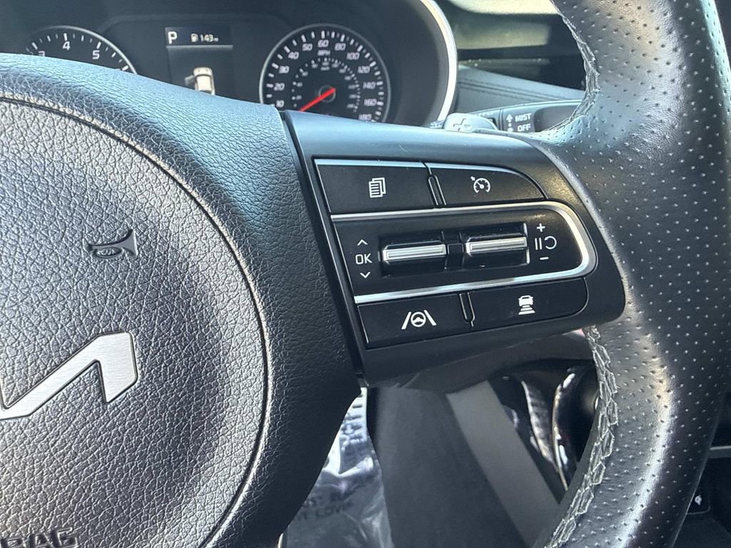 Used 2022 Kia Stinger GT-Line w/ Sun & Sound Package image 38