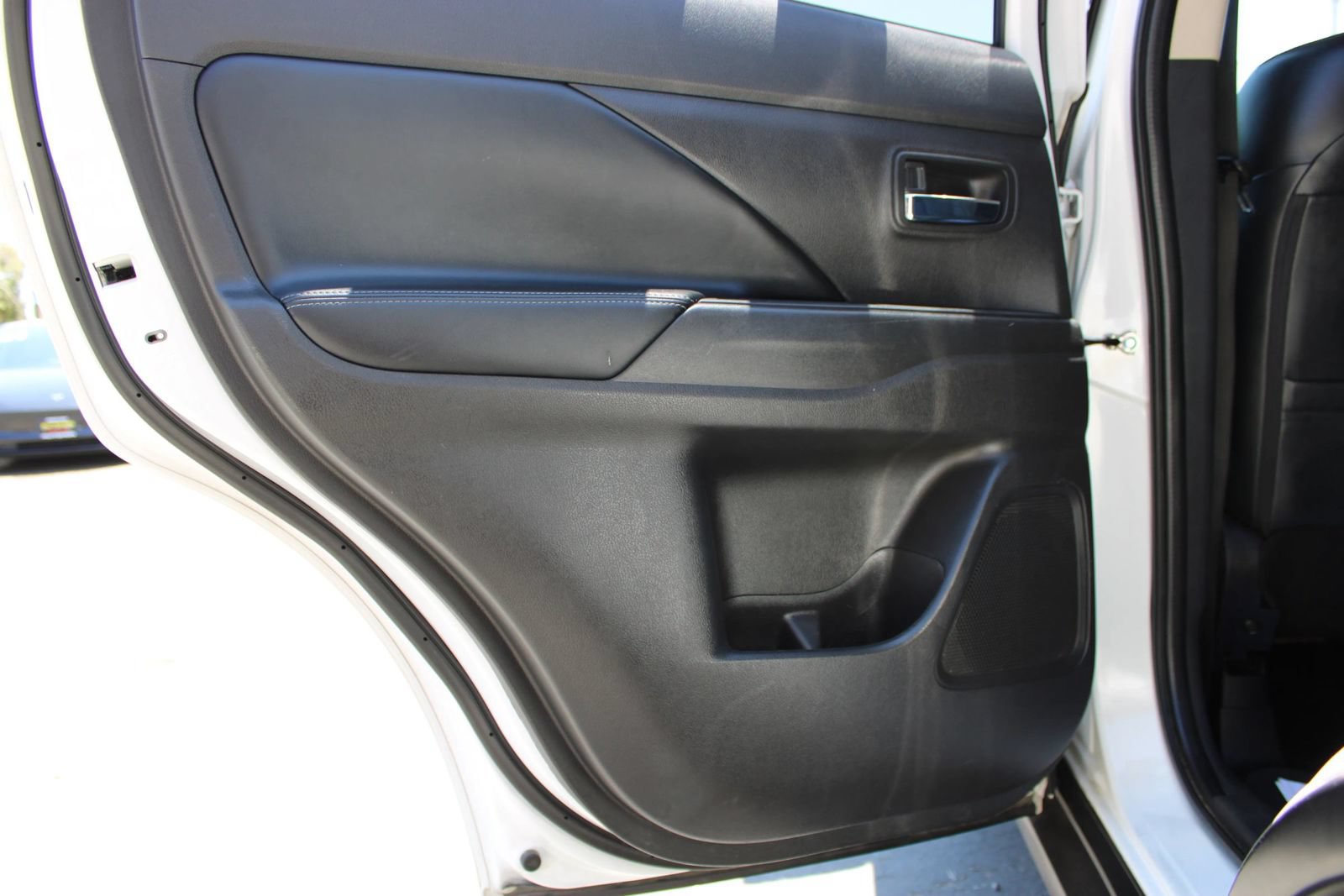 Used 2020 Mitsubishi Outlander SEL FWD image 13