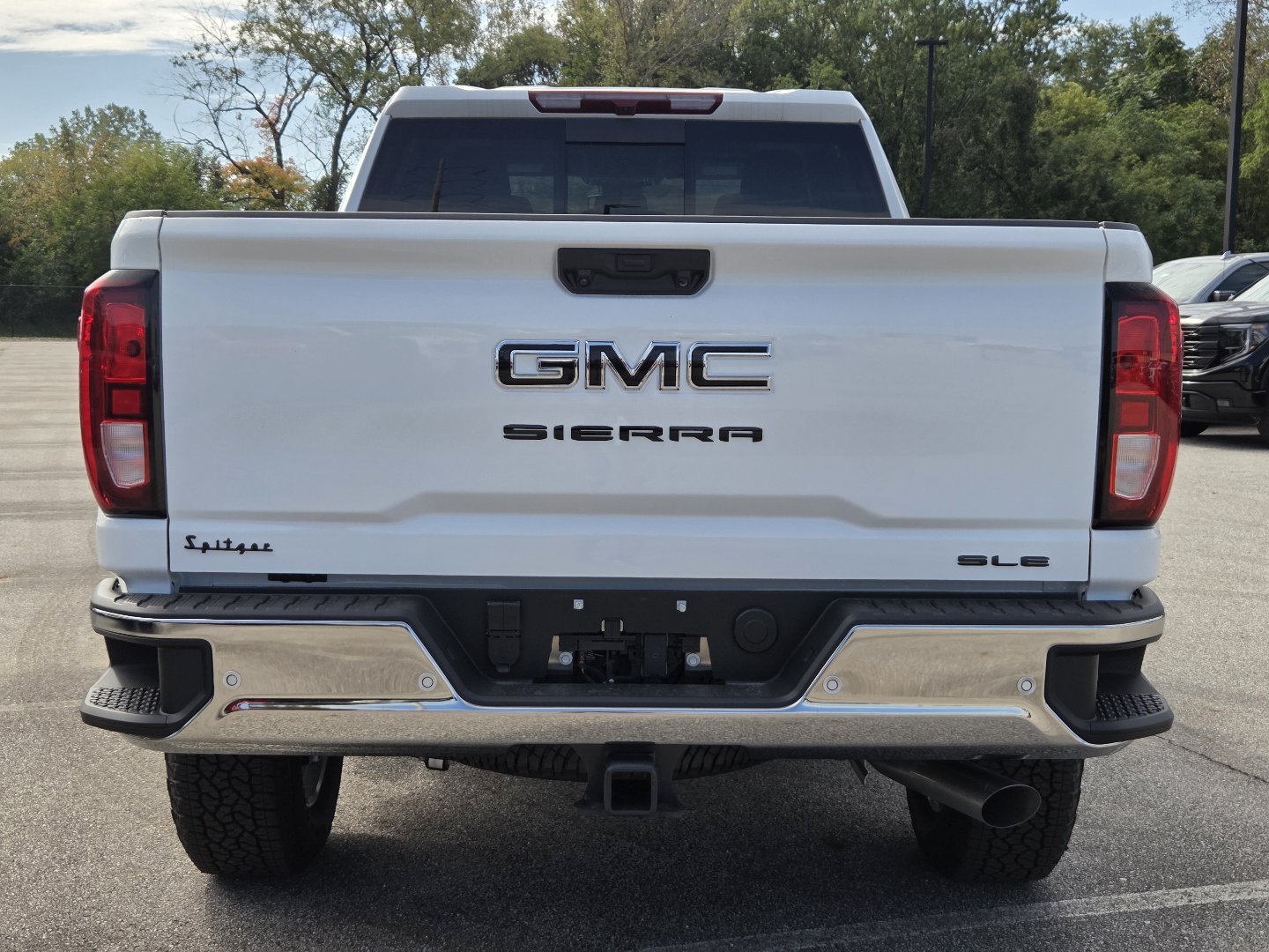 New 2026 GMC Sierra 2500 SLE w/ SLE Value Package; AWD/4WD image 17