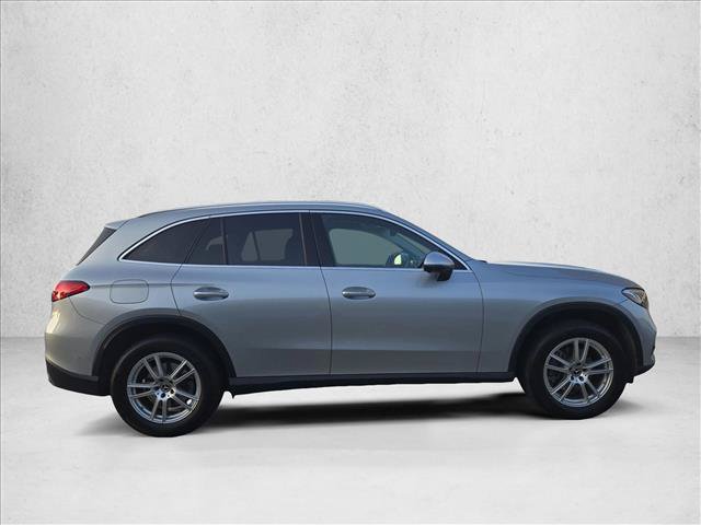 Used 2023 Mercedes-Benz GLC 300 4MATIC video 4