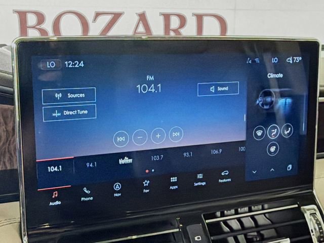 Used 2022 Lincoln Navigator Reserve AWD/4WD image 18