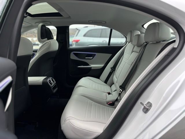 Used 2025 Mercedes-Benz C 300 Sedan image 22