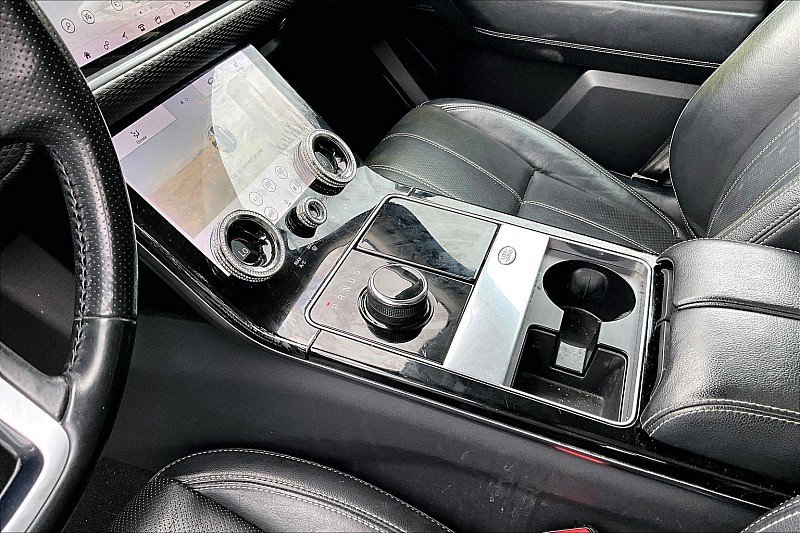 Used 2020 Land Rover Range Rover Velar S image 14