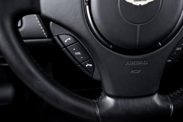 Used 2016 Aston Martin DB9 GT RWD image 40