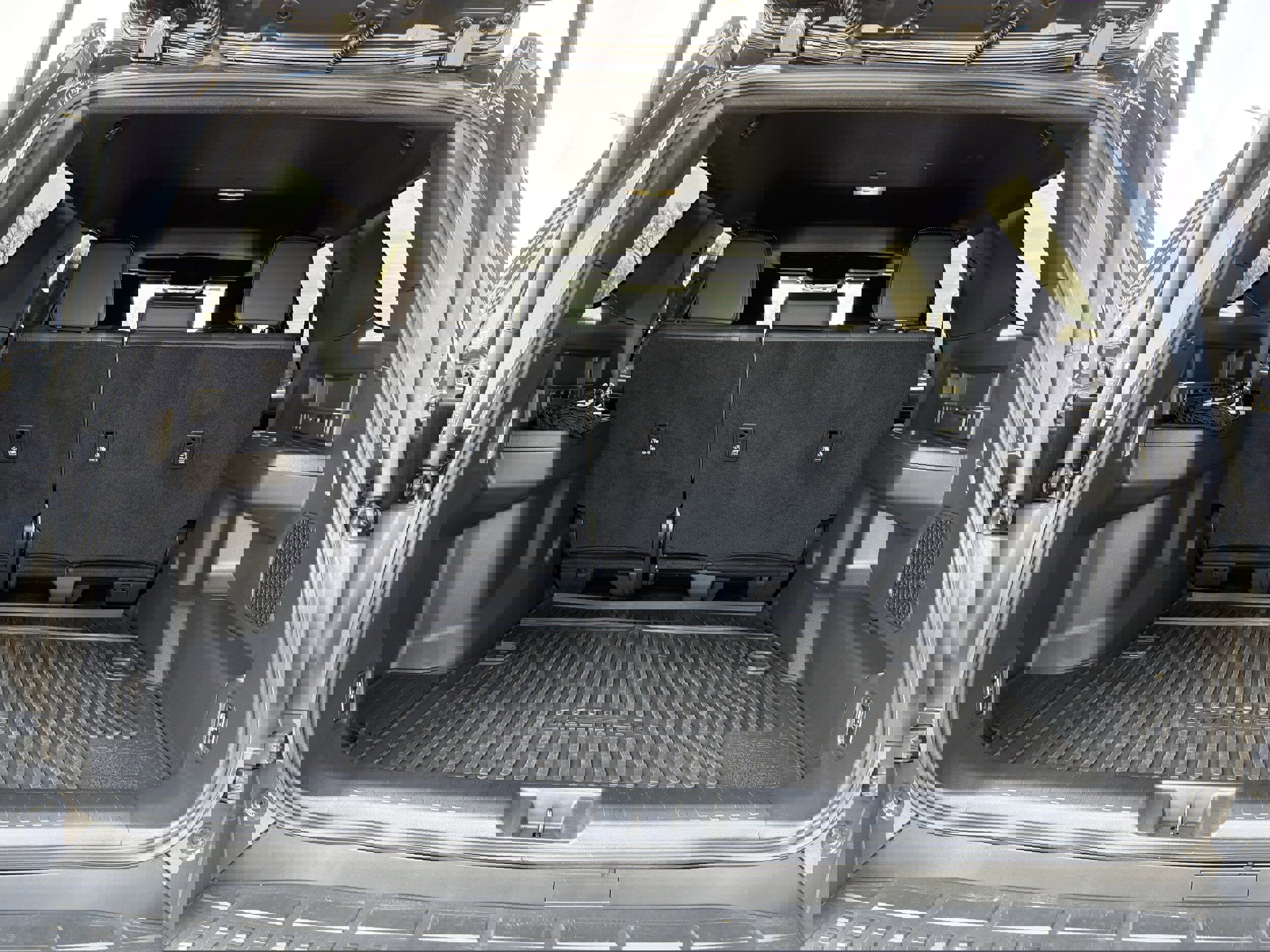 Used 2025 Toyota 4Runner TRD Off-Road Premium image 12