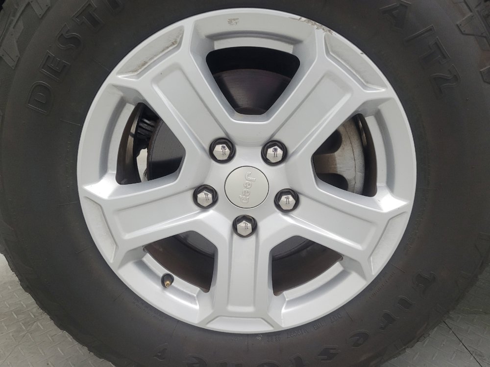 Used 2018 Jeep Wrangler Unlimited Sport S AWD/4WD image 31