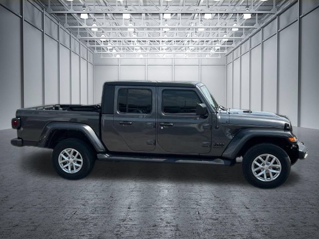 Used 2023 Jeep Gladiator Sport AWD/4WD image 10