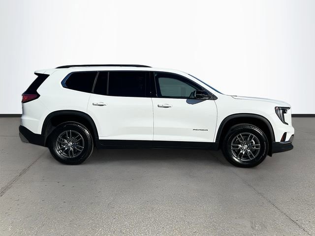 New 2026 GMC Acadia Elevation image 3