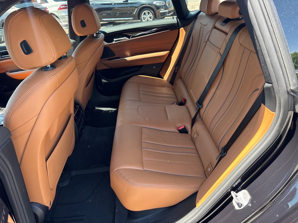 Used 2018 BMW 640i Gran Turismo xDrive w/ M Sport Package AWD/4WD image 20