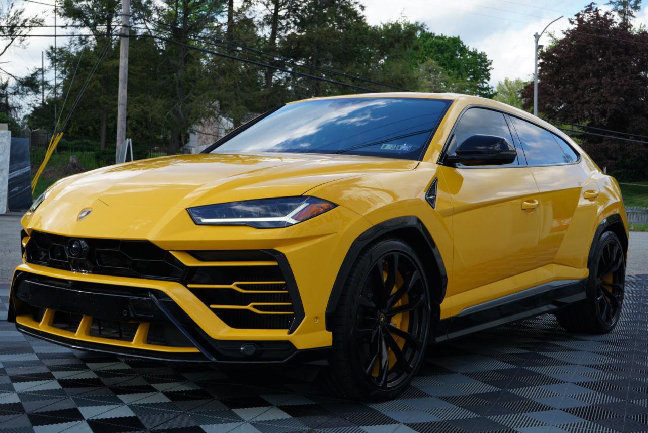 Used 2020 Lamborghini Urus AWD/4WD image 13