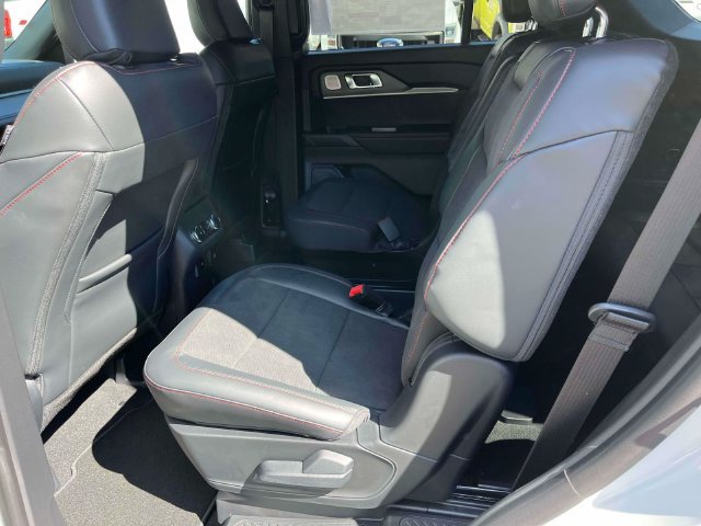New 2027 Ford Explorer ST w/ Sun And Sound Package AWD/4WD image 16