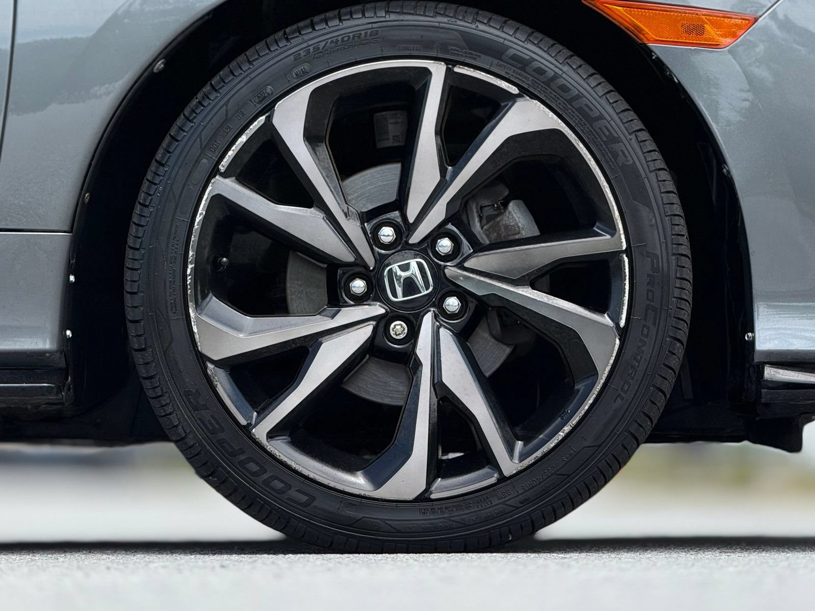 Used 2018 Honda Civic Sport image 21