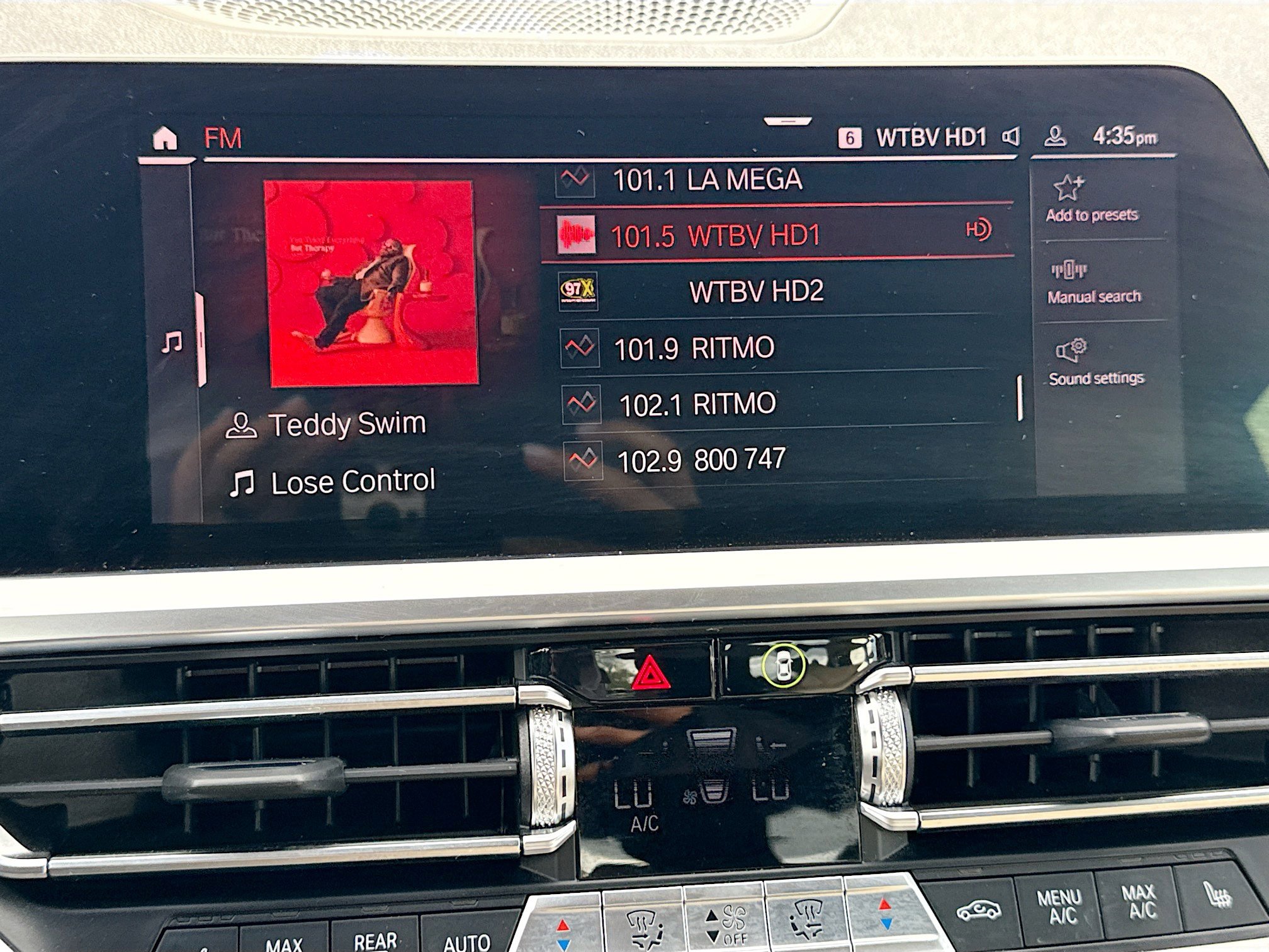 Used 2021 BMW 330i Sedan w/ Premium Package image 31