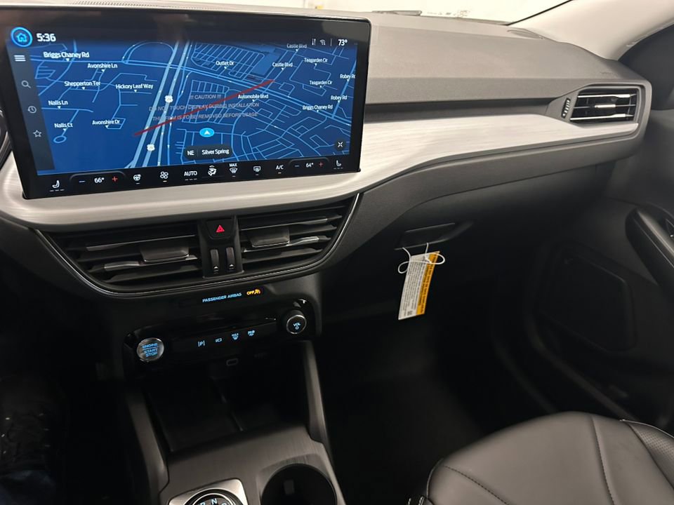 New 2025 Ford Escape SE w/ PHEV Premium Package FWD image 24