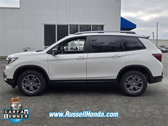 Certified 2025 Honda Passport TrailSport image 4