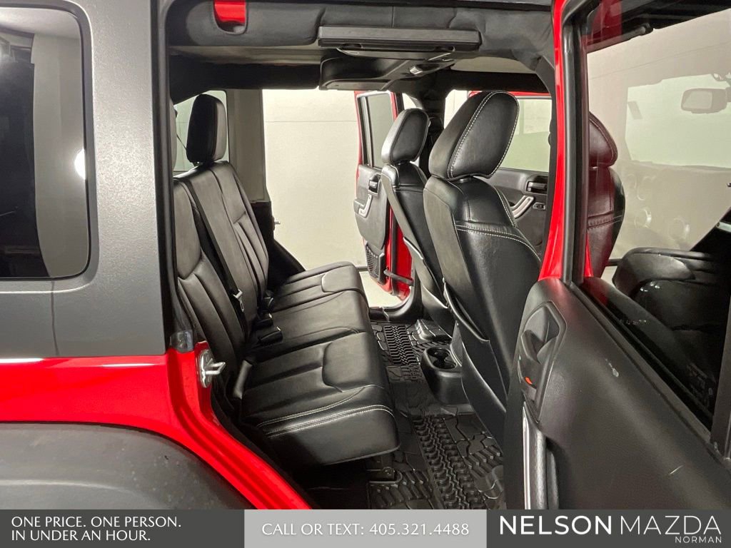Used 2016 Jeep Wrangler Unlimited Rubicon image 15