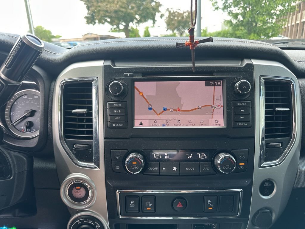 Used 2019 Nissan Titan PRO-4X AWD/4WD image 9