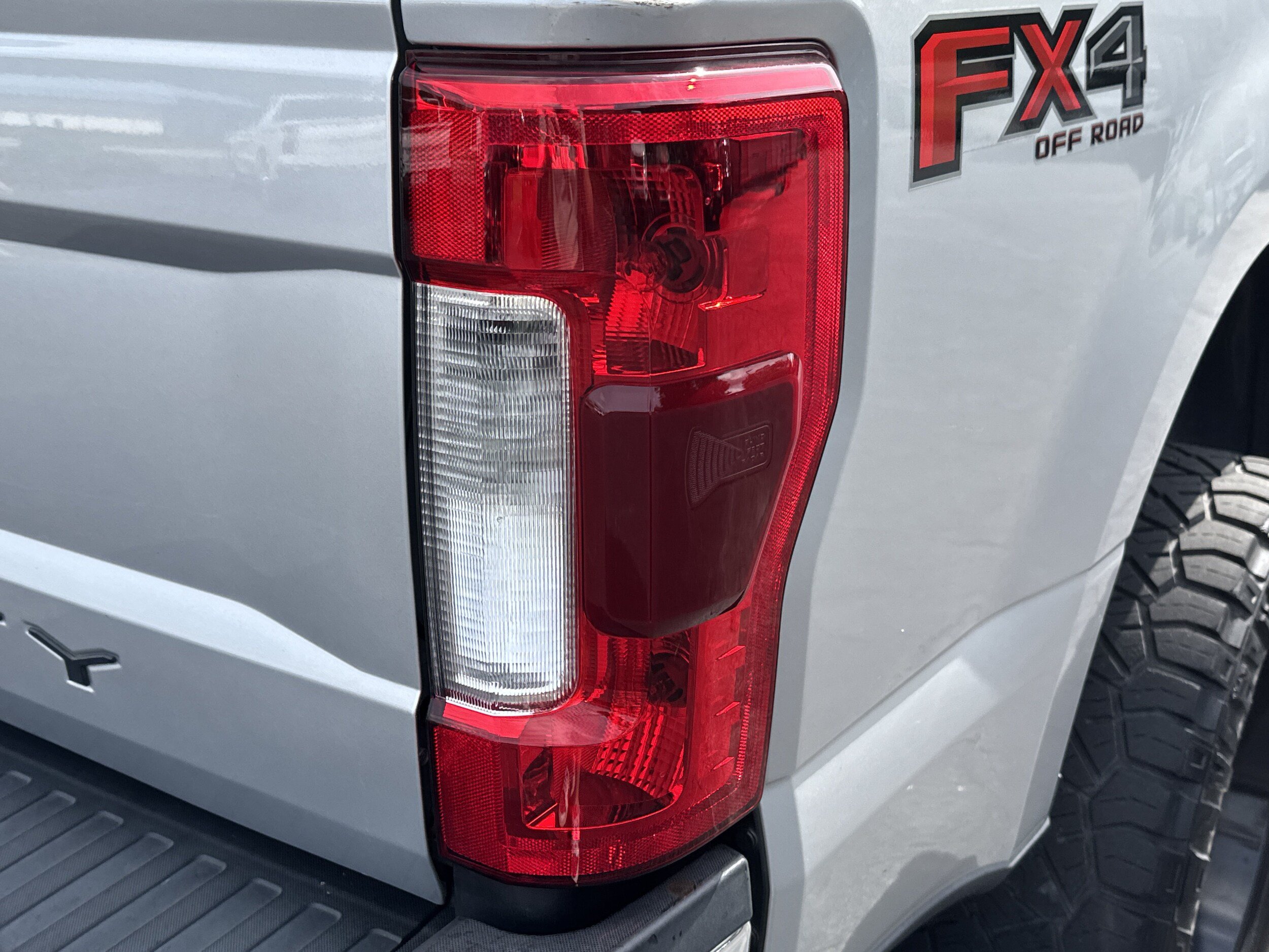 Used 2018 Ford F250 Lariat AWD/4WD image 11