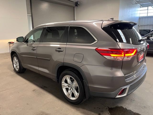 Used 2018 Toyota Highlander Limited AWD/4WD image 5