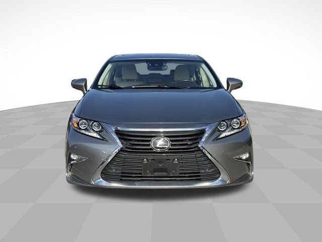 Used 2016 Lexus ES 350 w/ Luxury Package w/Wood Trim FWD image 2