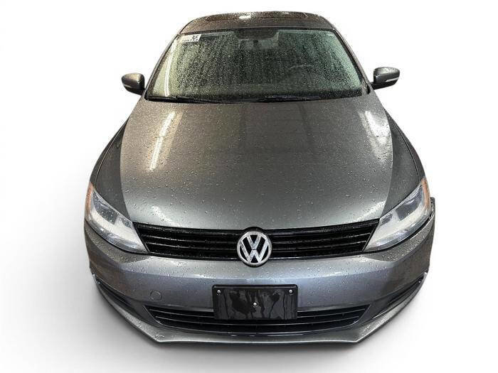 Used 2011 Volkswagen Jetta TDI FWD image 9