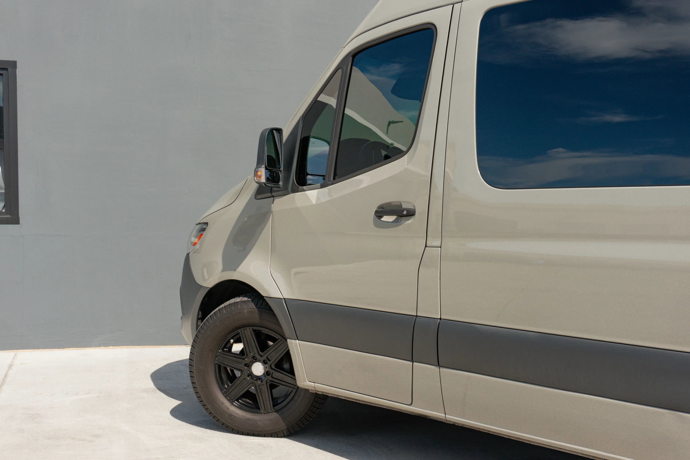 Used 2021 Mercedes-Benz Sprinter 2500 image 37