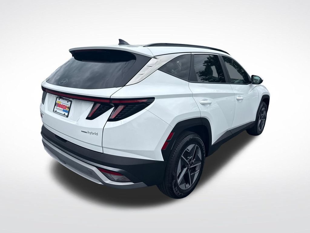Certified 2025 Hyundai Tucson SEL AWD/4WD image 5