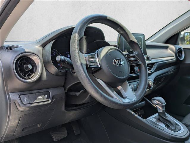 Used 2020 Kia Forte Sedan FWD image 11