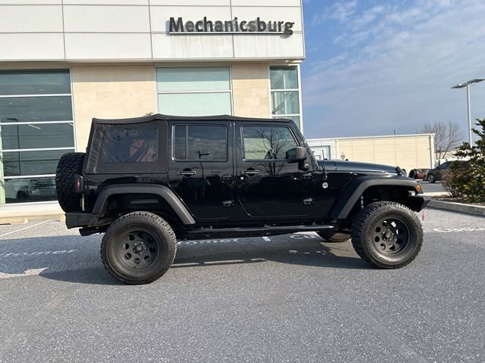 Used 2009 Jeep Wrangler X image 13