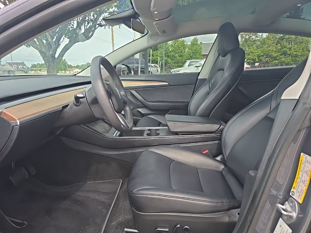Used 2023 Tesla Model 3 Long Range AWD/4WD image 23